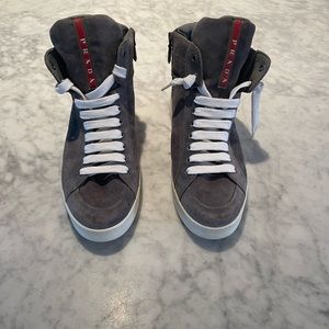 Women’s Prada grey suede lace up/zip side hi tops. Size 40.5 (us women 10)